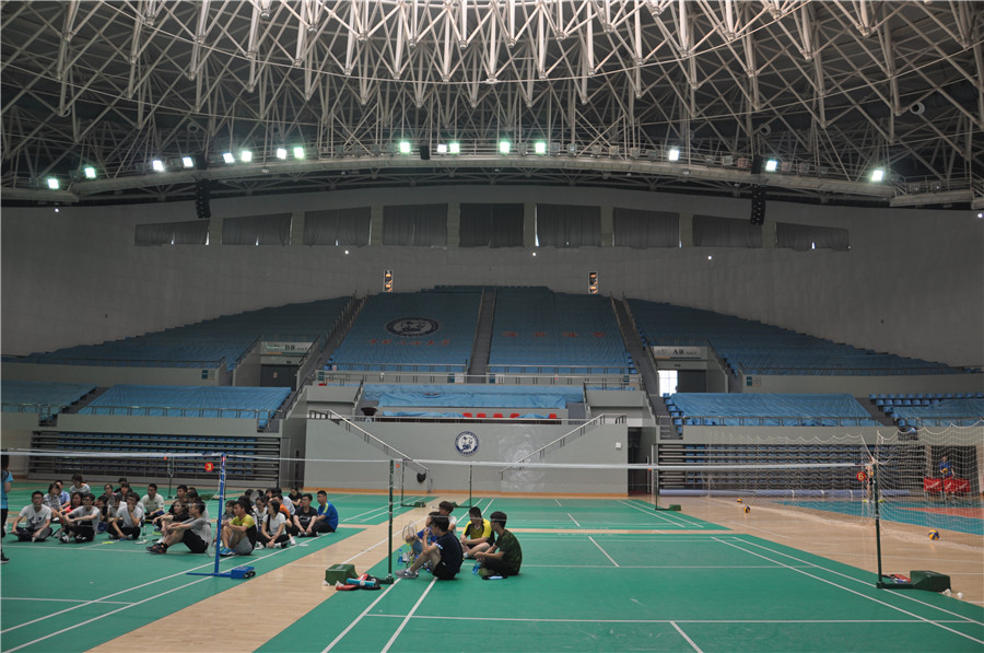 中國(guó)石油大學體育館(guǎn)數字音響係統(圖3) 中國石油大學體(tǐ)育館數字音(yīn)響係統(圖3)