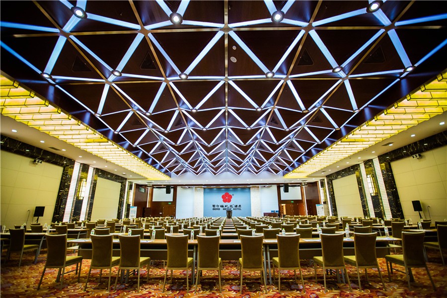 青島東方梅地亞酒店數字(zì)音響係統(圖7) 青(qīng)島東方梅地亞酒店數字音響係統(圖7)