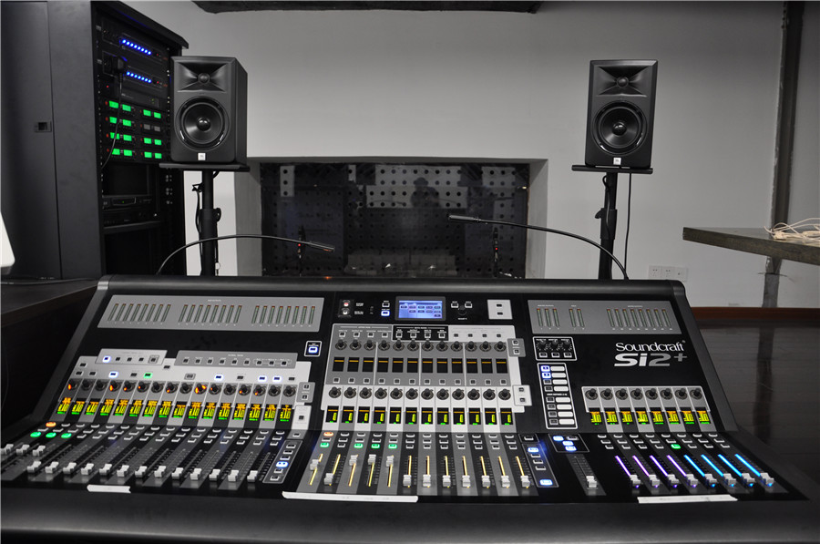 青(qīng)島東方梅地亞酒(jiǔ)店(diàn)數字音響係統(圖4) 青島東方梅地亞酒(jiǔ)店數字音響係統(圖4)