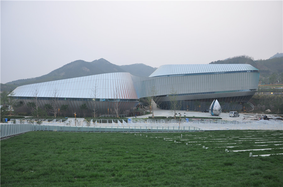 青島世界園藝博覽會主題館(guǎn)沉浸式數字音響係統(圖5) 青島世界園藝博覽會(huì)主題館沉(chén)浸式數字音響係統(圖5)